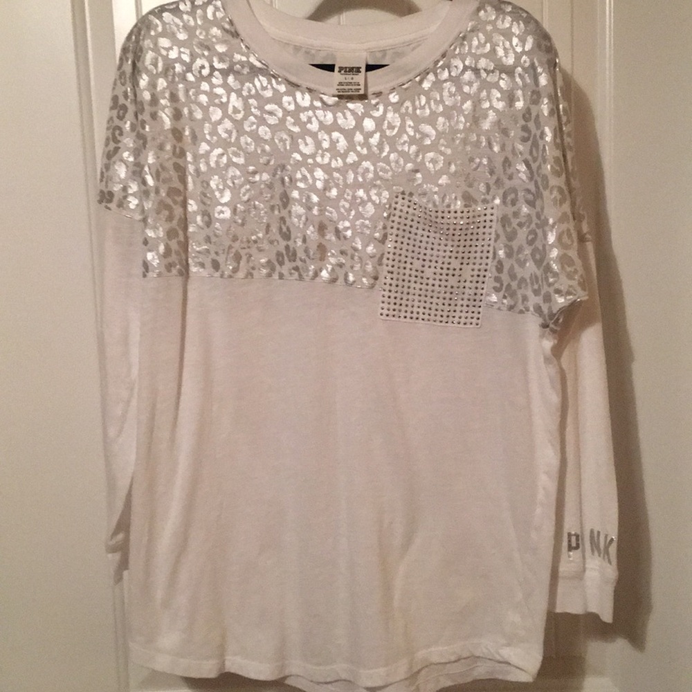 Women’s long sleeve shirt